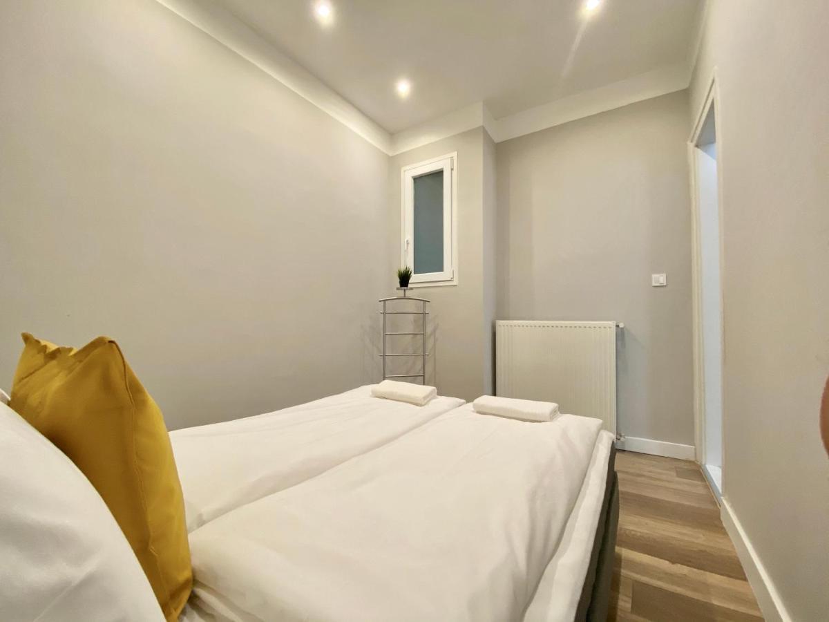 Standard Apartment By Hi5 - 2 Bedroom Suite In The Center Budapeste Exterior foto